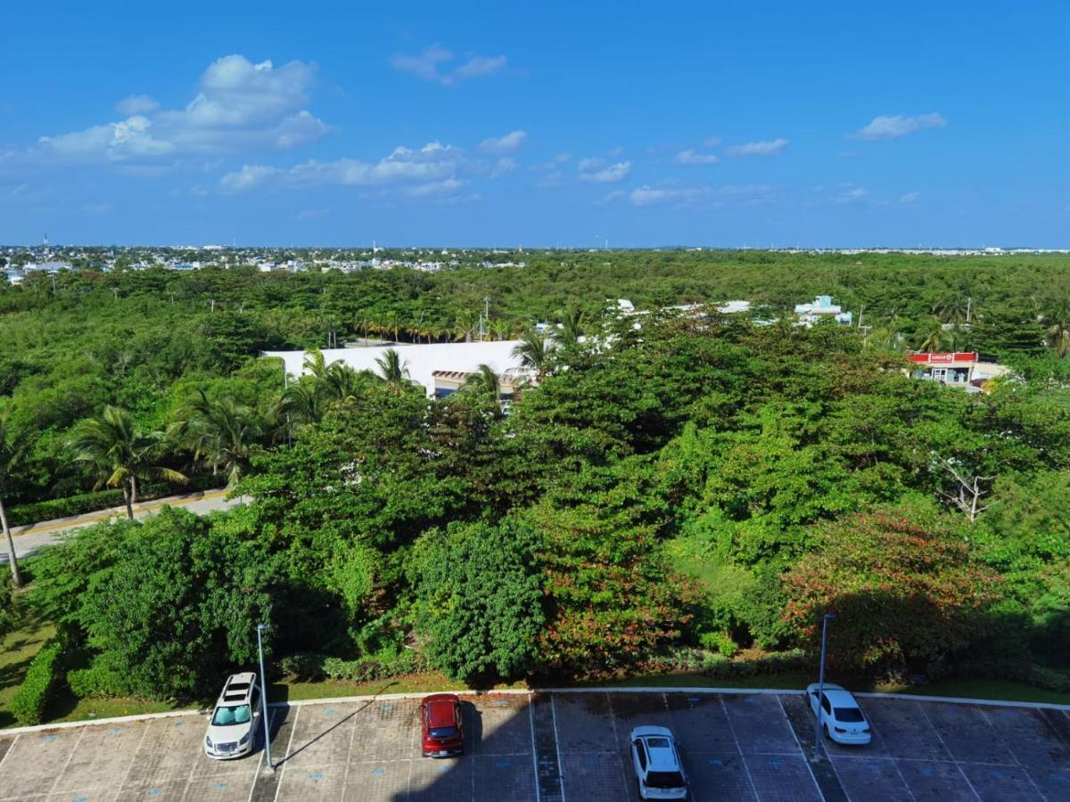 Beachfront Condos Cancun Exterior photo