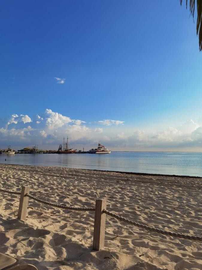 Beachfront Condos Cancun Exterior photo