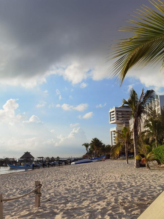 Beachfront Condos Cancun Exterior photo